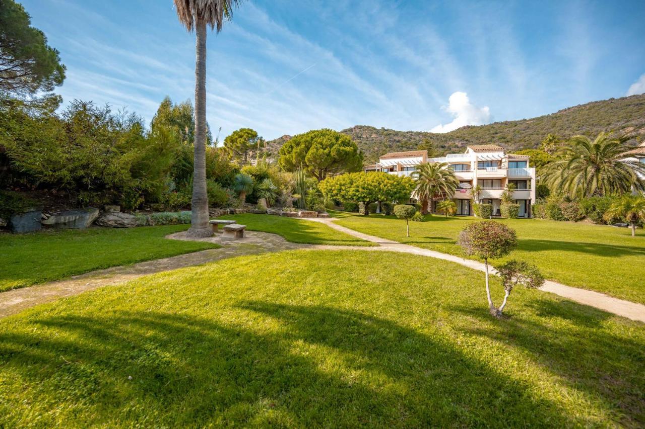 Residence Pierre & Vacances L'Anse De Pramousquier Le Lavandou Exterior foto