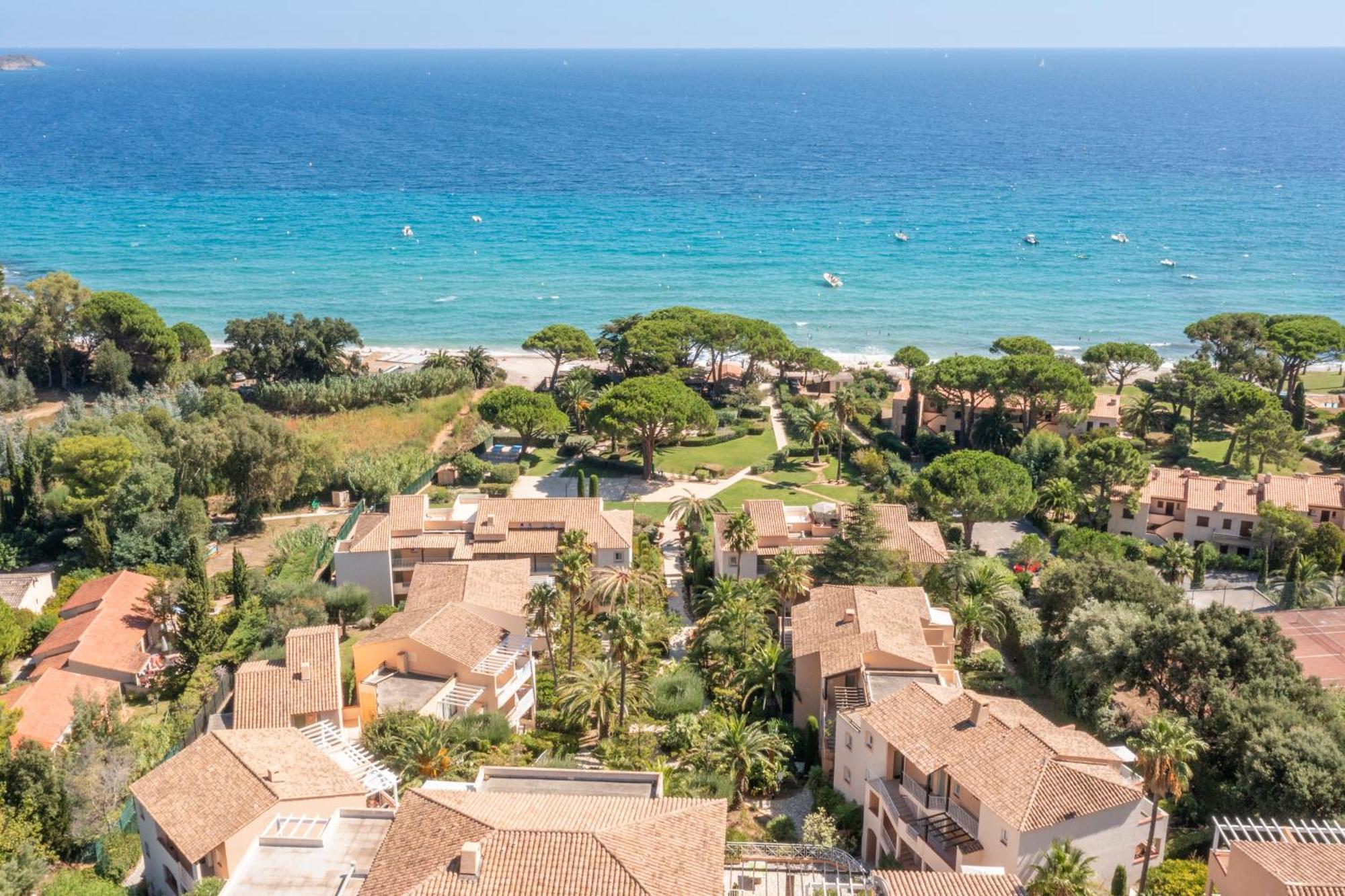 Residence Pierre & Vacances L'Anse De Pramousquier Le Lavandou Exterior foto