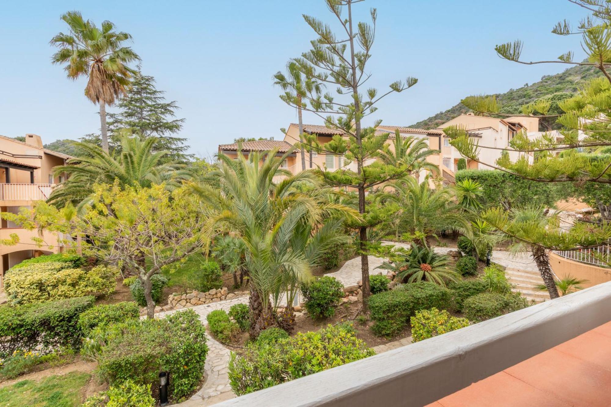 Residence Pierre & Vacances L'Anse De Pramousquier Le Lavandou Exterior foto